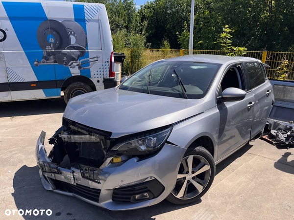 Peugeot 308 1.2 PureTech Allure S&S