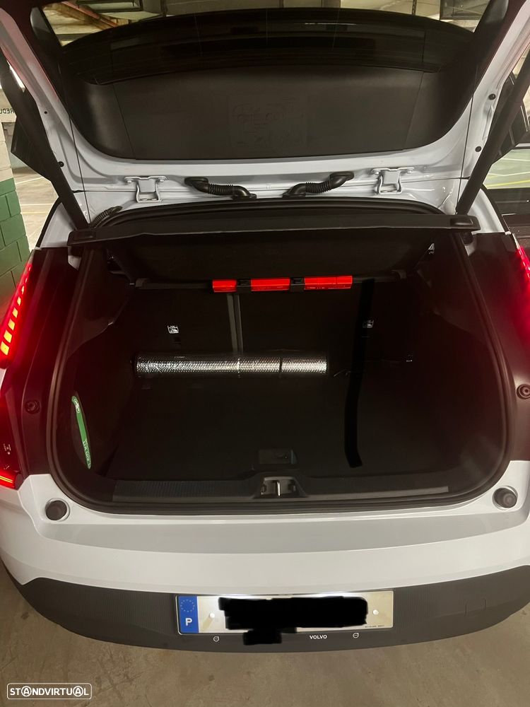 Volvo EX30 69 kWh Twin Motor Ultra - 8