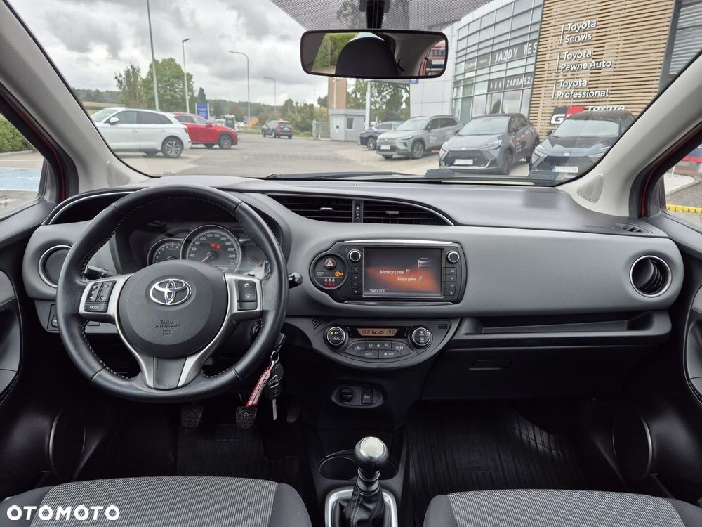 Toyota Yaris - 7