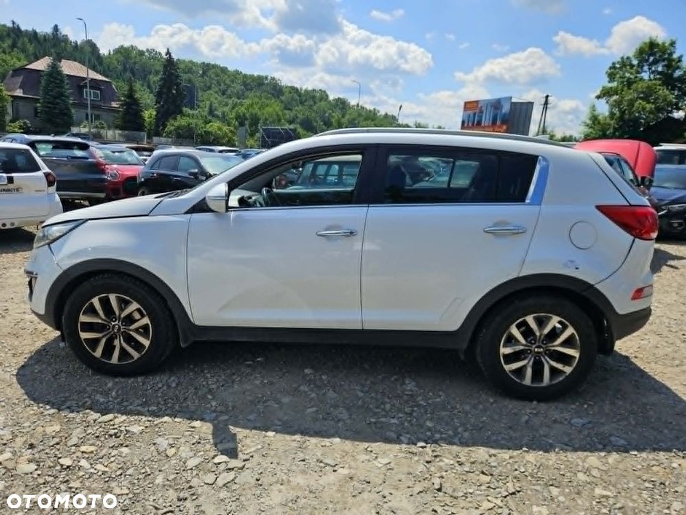Kia Sportage 1.7 CRDI 2WD Dream-Team Edition - 6