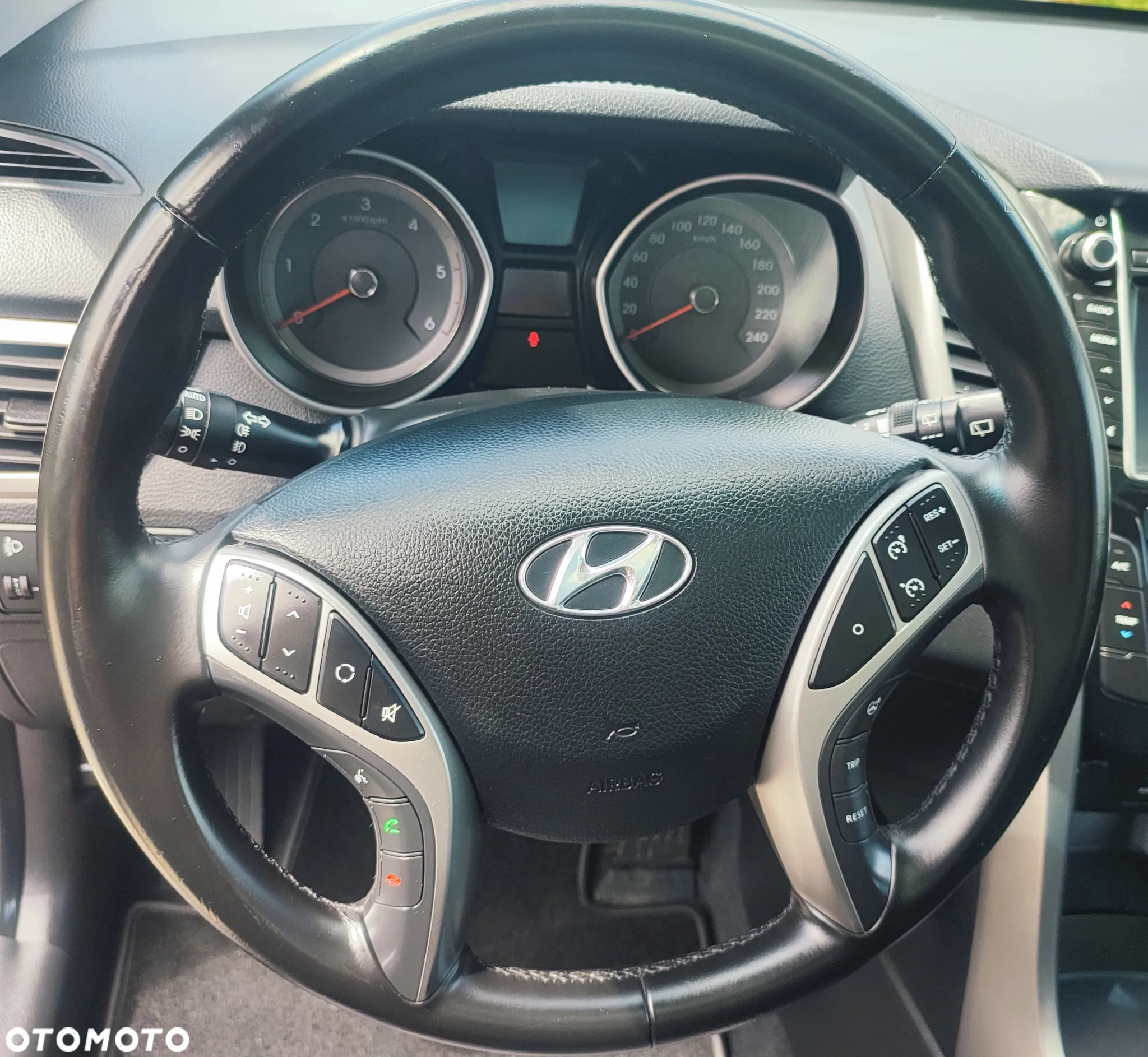 Hyundai i30 1.6 CRDi BlueDrive Go - 28
