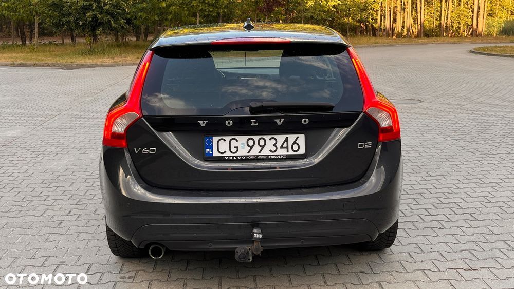 Volvo V60 D2 Base - 4
