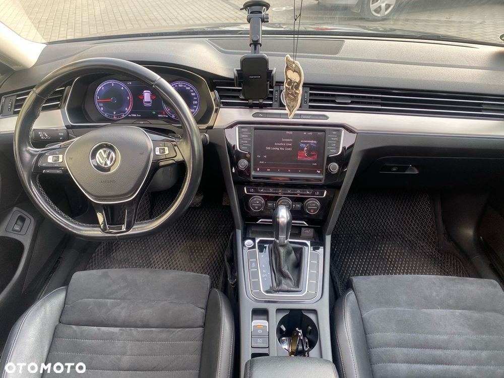 Volkswagen Passat 2.0 TDI BMT Highline DSG - 16