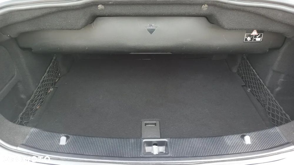 Mercedes-Benz Klasa E 350 Cabrio 7G-TRONIC - 21