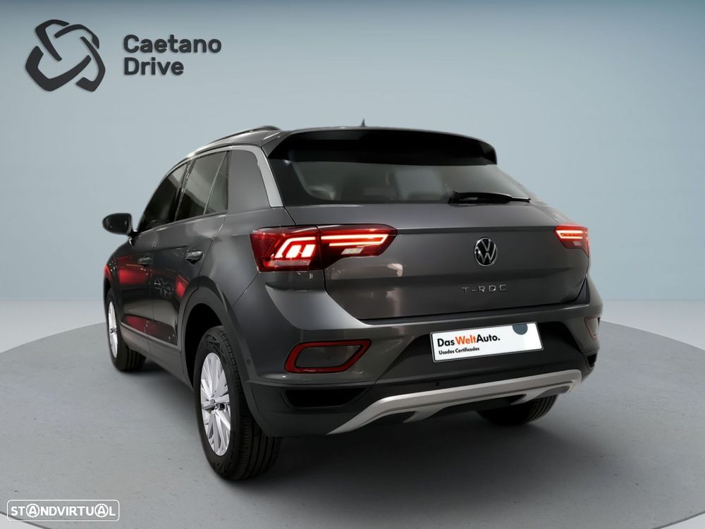 VW T-Roc 1.0 TSI Urban - 6