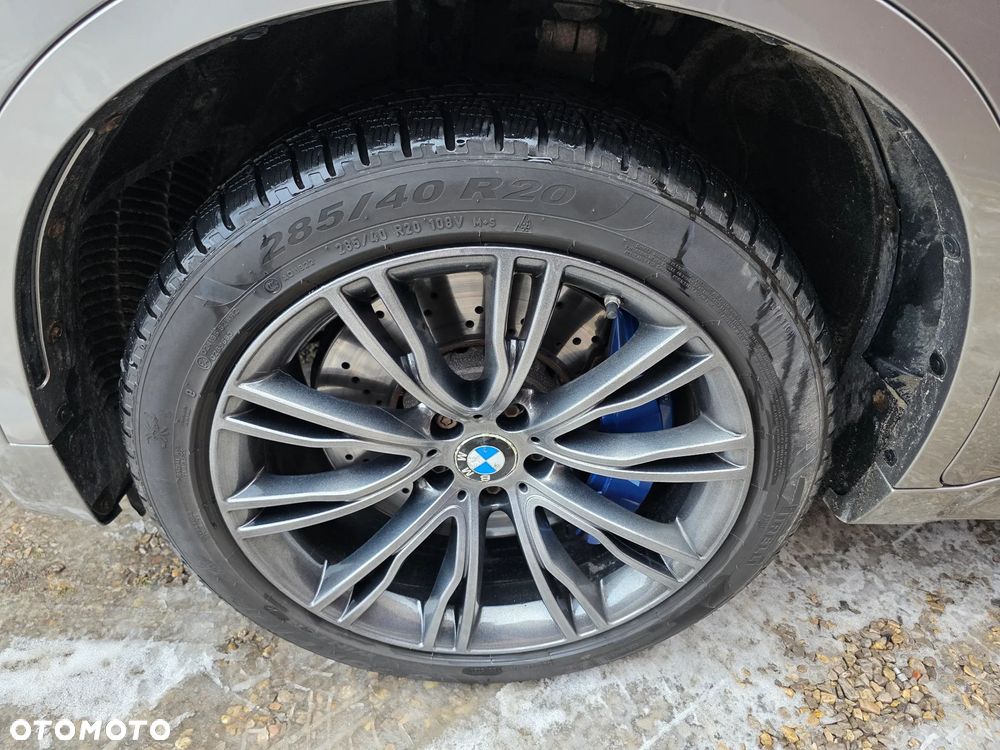 BMW X6M - 8