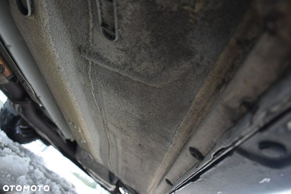 Ford Kuga 2.0 TDCi 4WD Titanium - 17