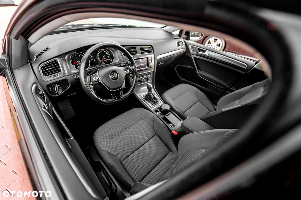 Volkswagen Golf 1.4 TSI BlueMotion Technology DSG Comfortline - 16