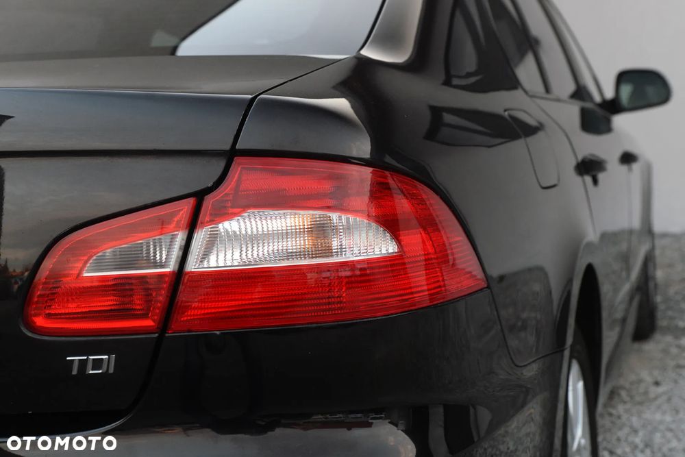 Skoda Superb 1.6 TDI Elegance Greenline - 15