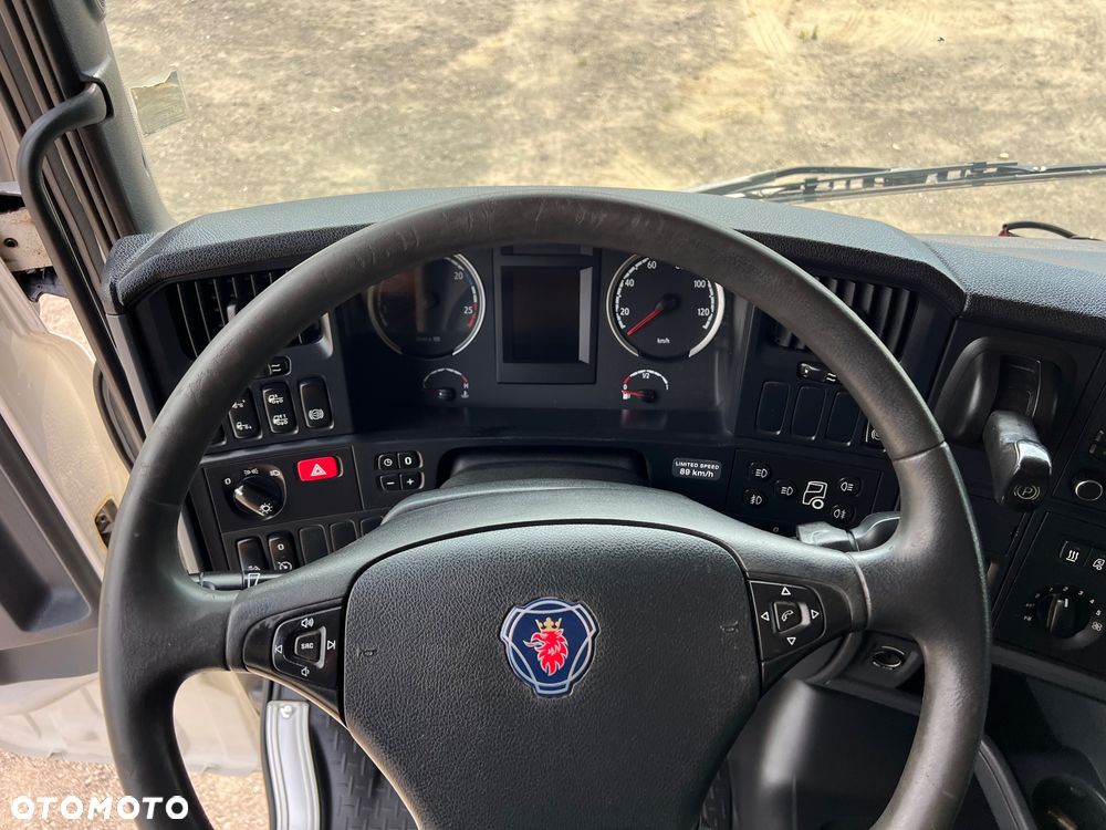 Scania R580 V8 DWA ZBIORNIKI PALIWA - 19