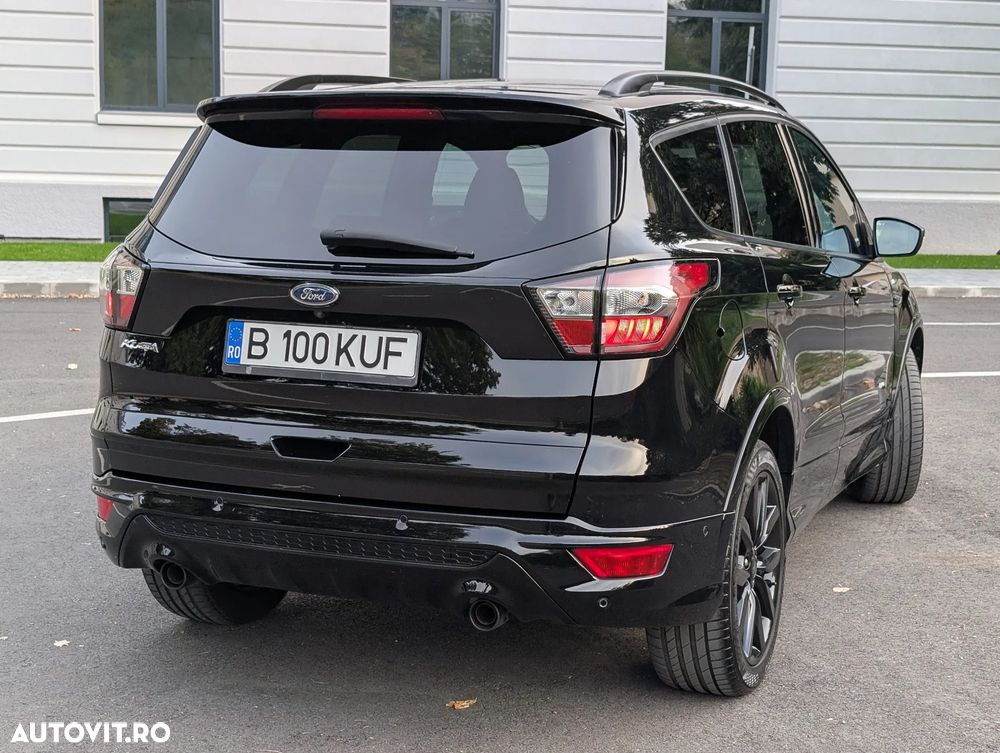 Ford Kuga 2.0 TDCi 4WD Powershift ST-Line - 3