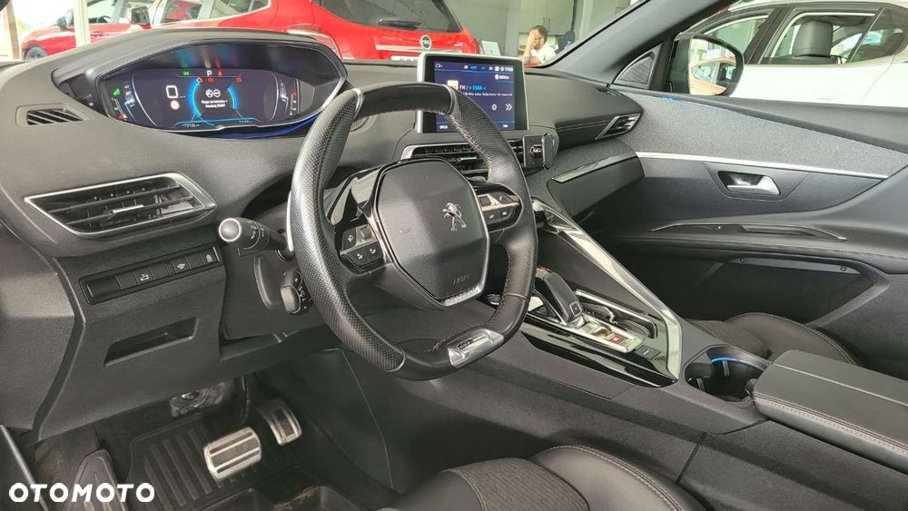 Peugeot 3008 - 11
