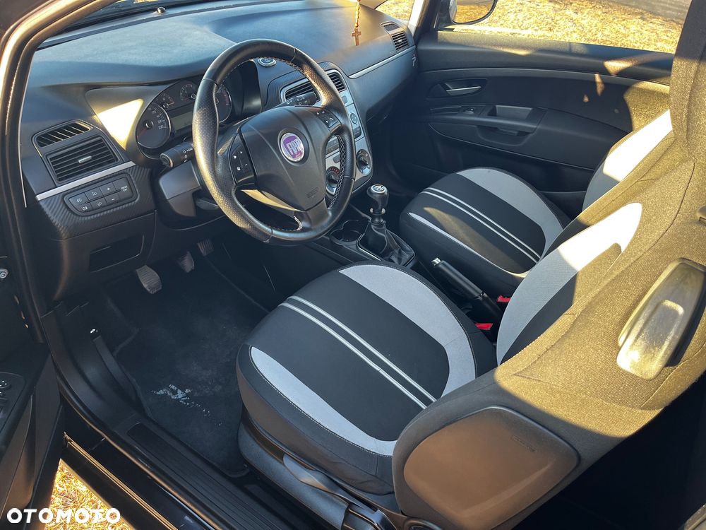 Fiat Punto - 8