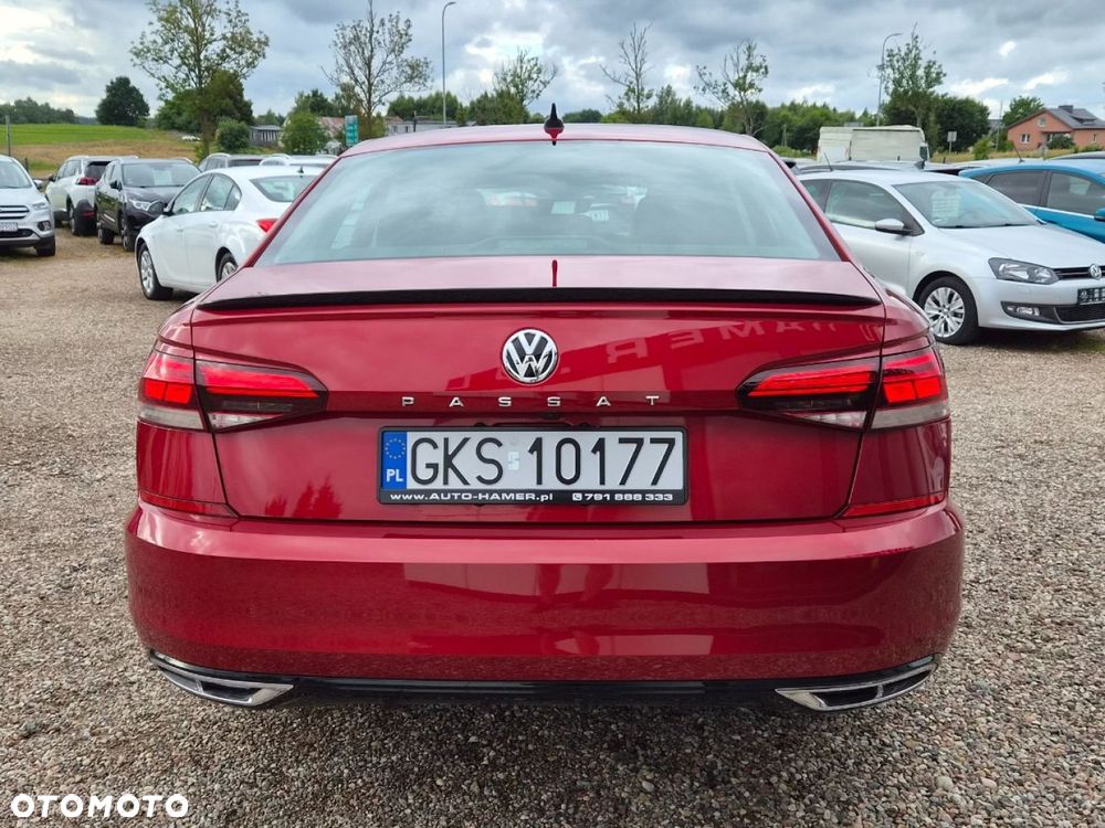 Volkswagen Passat - 32