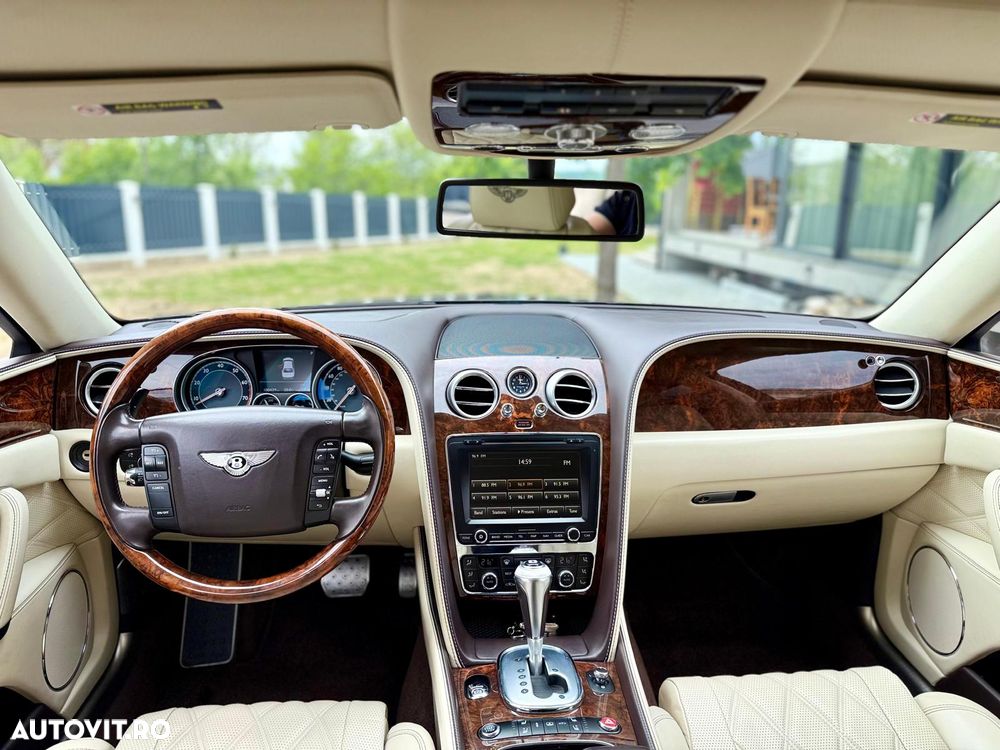 Bentley Flying Spur W12 - 10