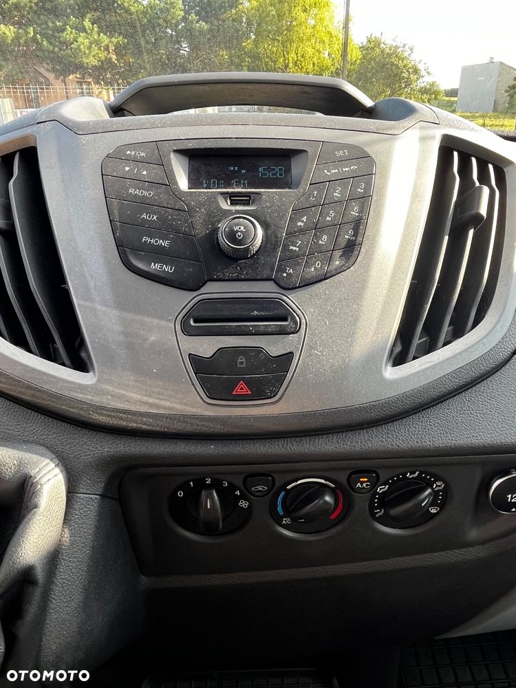 Ford Transit - 13