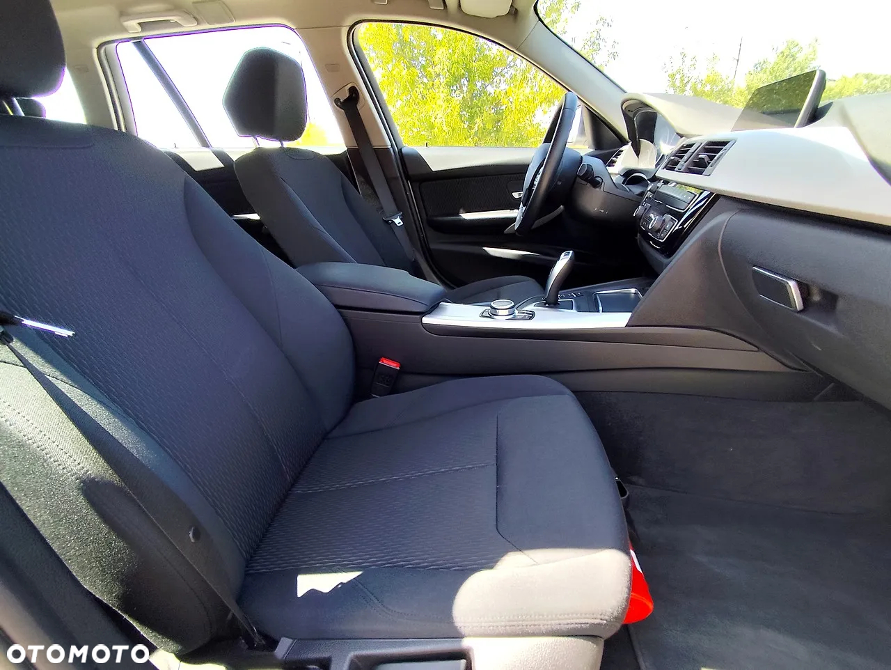 BMW Seria 3 318i GPF Advantage - 10
