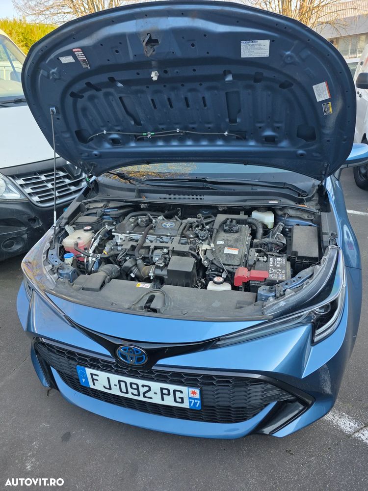 Toyota Corolla 1.8 Business Edition - 6