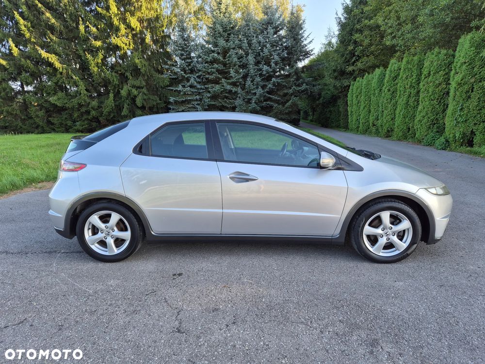 Honda Civic 1.4 i-VTEC Comfort - 18
