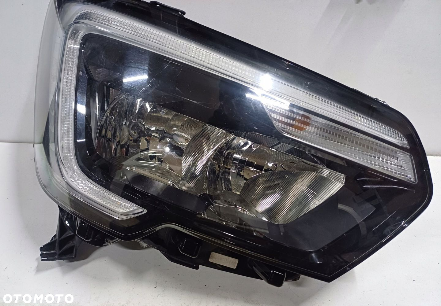 lampa prawy przod RENAULT MASTER IV 4 19 LED EUROPA - 3