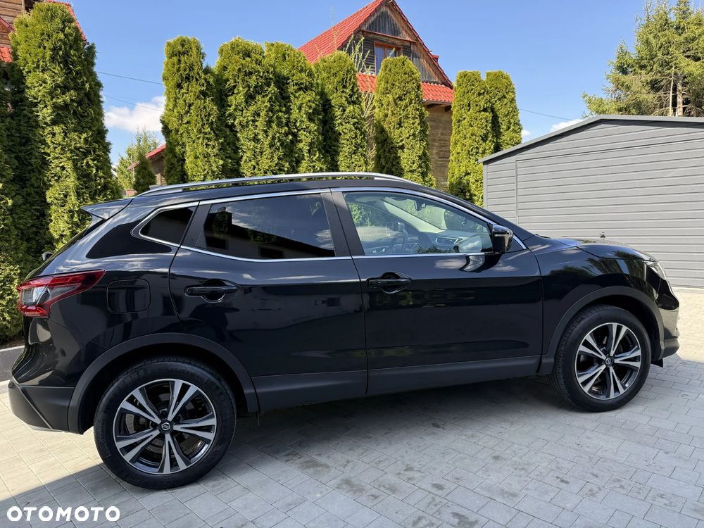Nissan Qashqai 1.6 DIG-T N-Connecta - 4