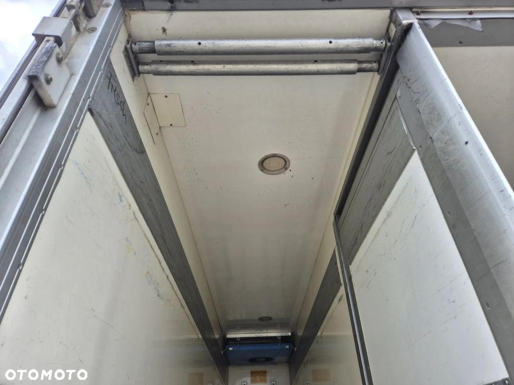 Chłodnia Mroźnia 8 palet, 4.5m , 2 komory, 2 parowniki, zasilanie stacjonarne na prąd, stan bdb! - 25