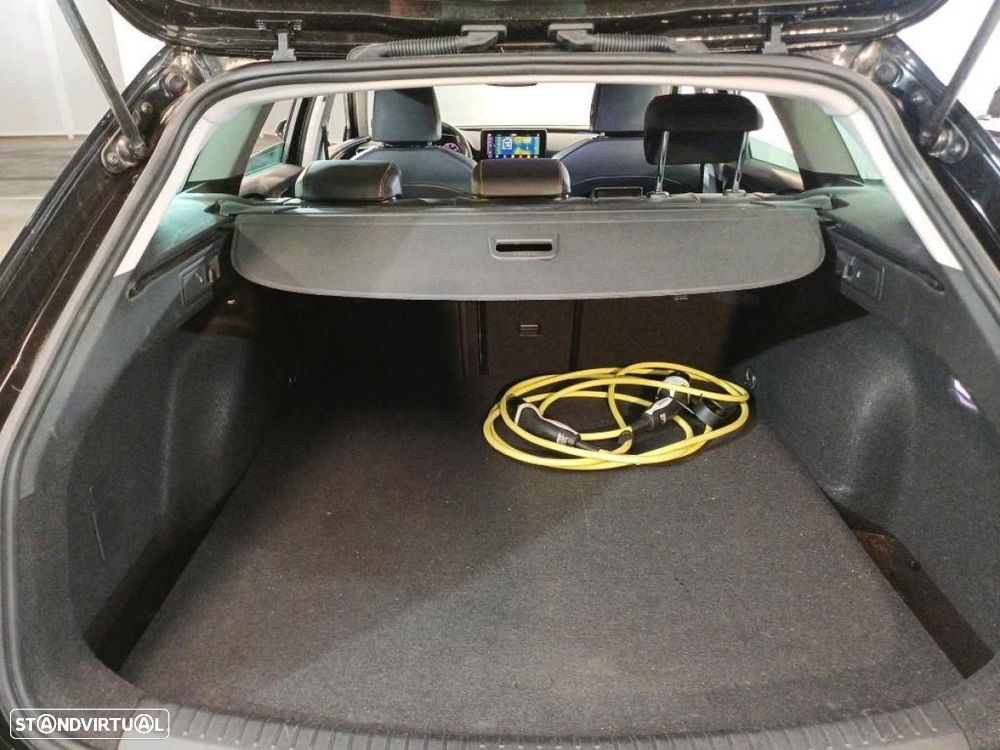 SEAT Leon ST 1.4 e-Hybrid FR DSG - 8