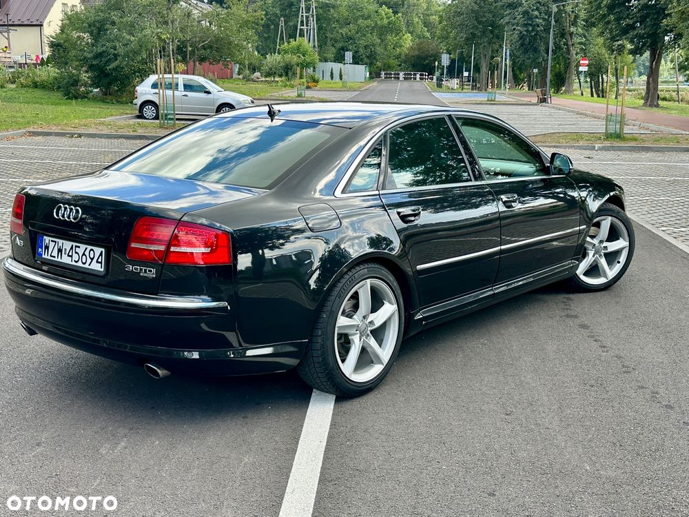 Audi A8 - 13