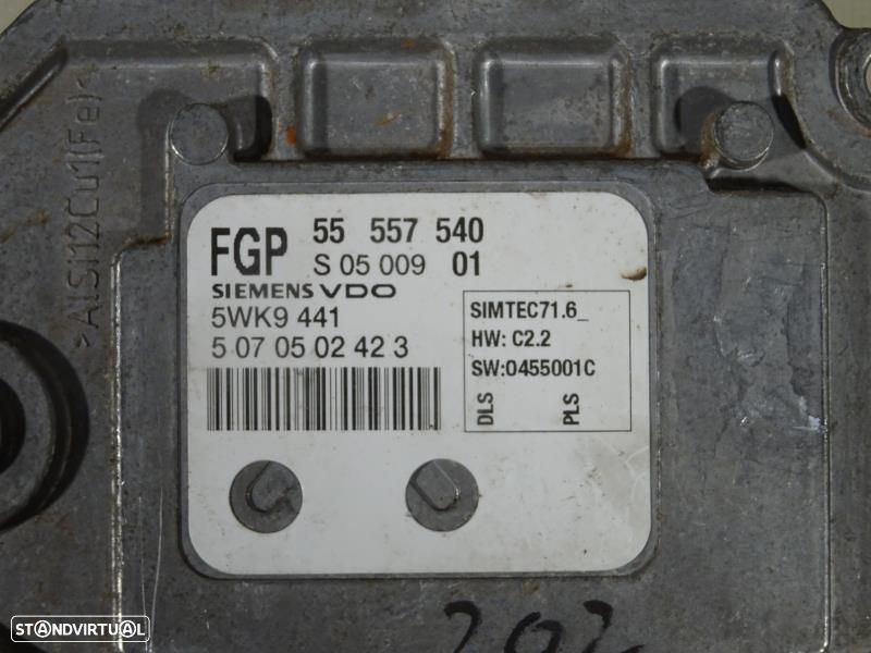 Centralina De Motor Opel Vectra C (Z02)  55557540 / 5Wk9441 / S0500901 - 2