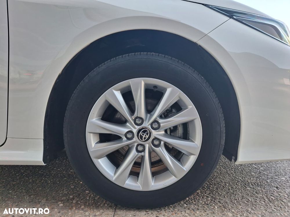 Toyota Corolla - 25