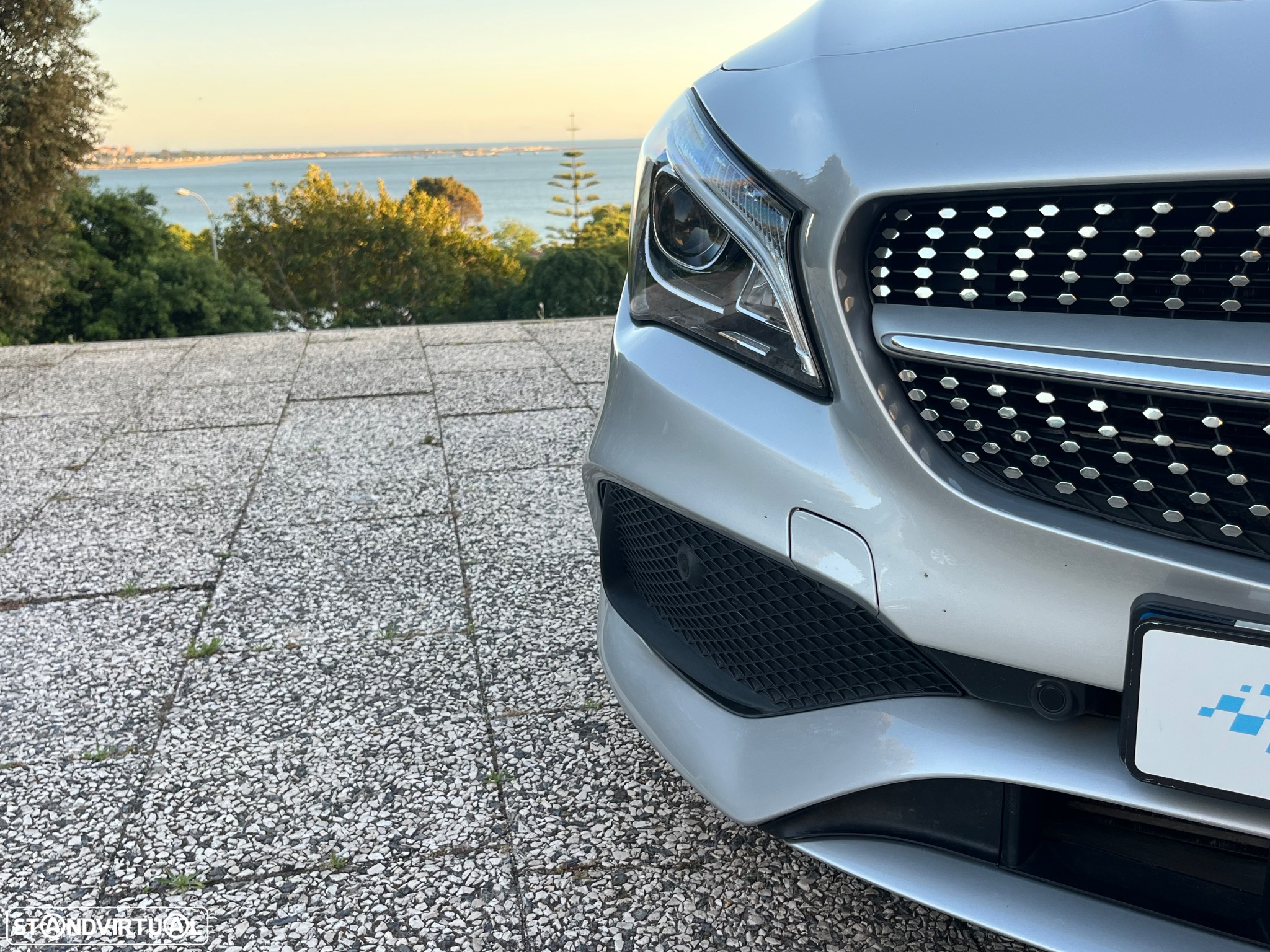 Mercedes-Benz CLA 180 d AMG Line - 6