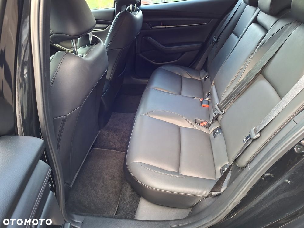 Mazda 3 - 33