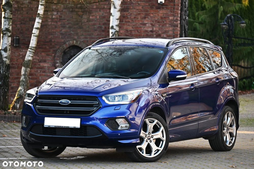 Ford Kuga 1.5 EcoBoost 4x4 ST-Line - 1