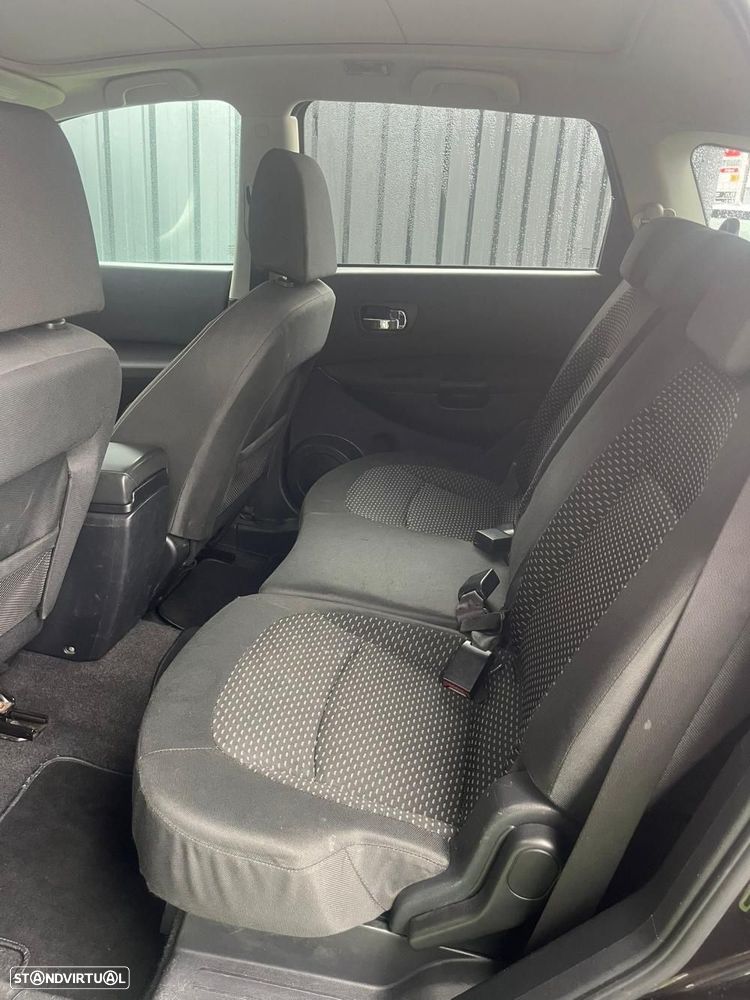 Nissan Qashqai +2 - 15