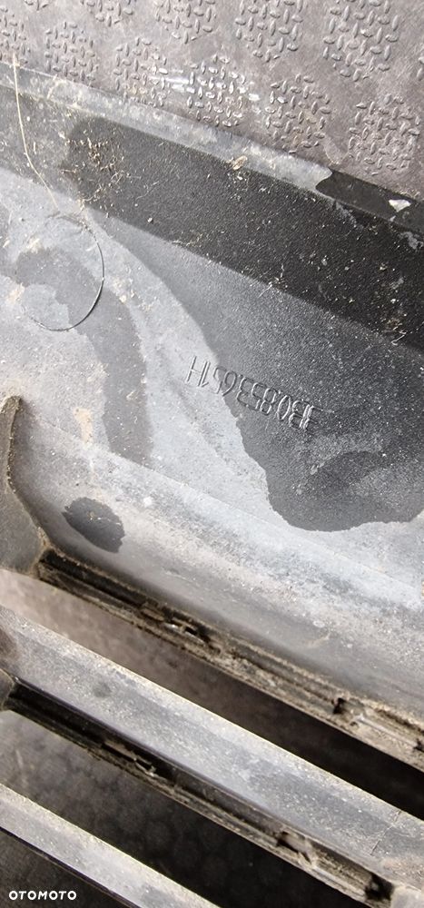 ATRAPA GRILL  VW PASSAT B5 Lift  3B0 - 8