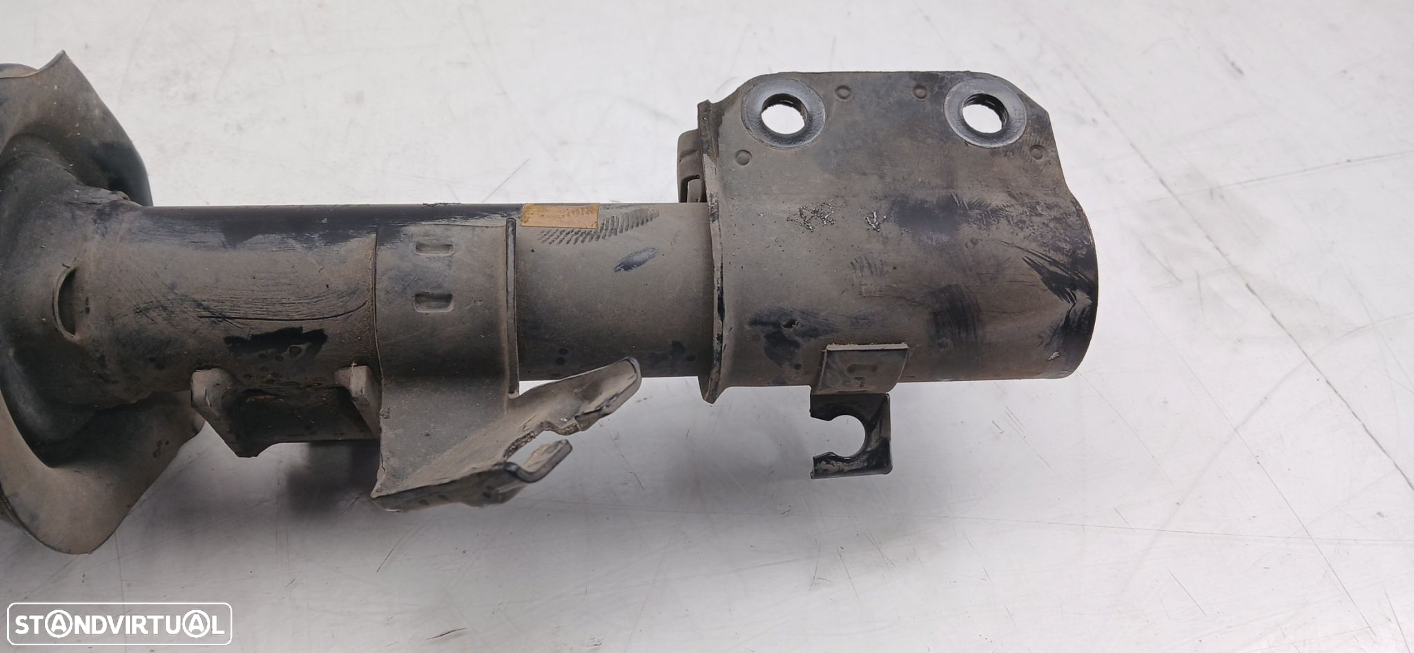 Amortecedor frente esquerdo NISSAN Micra V (K14) - 3