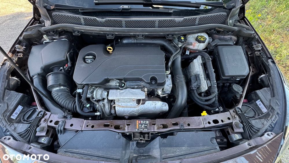 Opel Astra 1.4 T GPF Elite S&S - 22