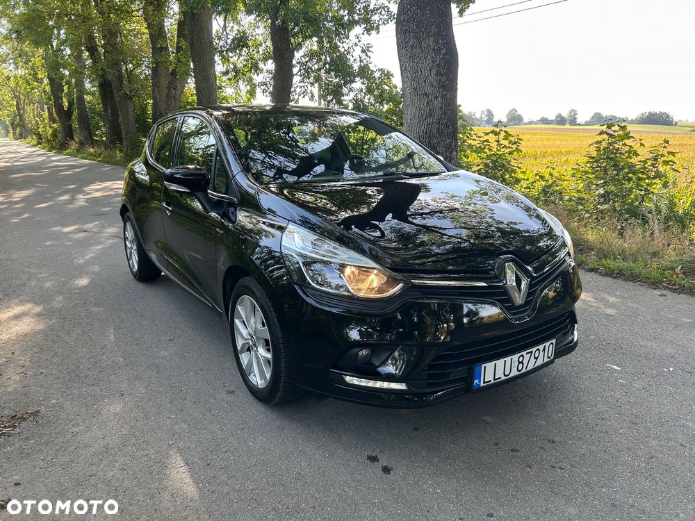 Renault Clio - 6
