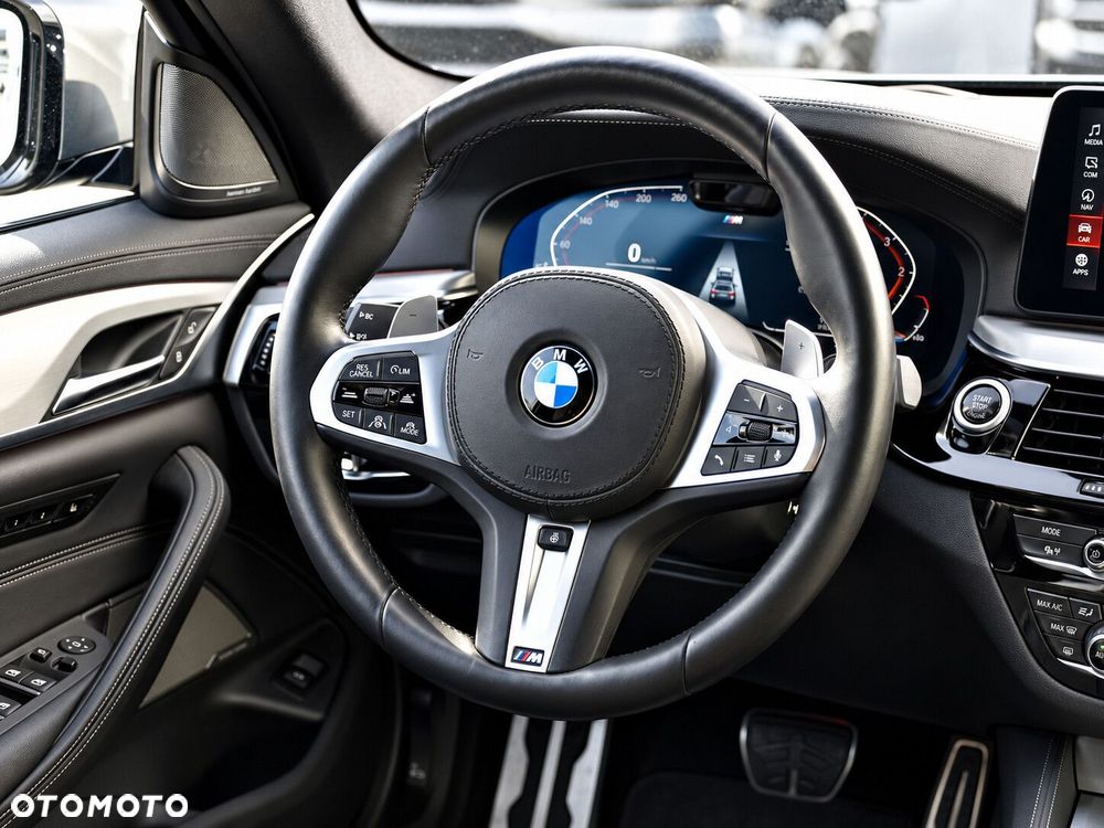 BMW Seria 5 2021