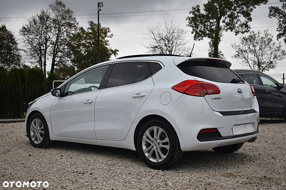 Kia Ceed Cee'd 1.6 CRDi S - 6
