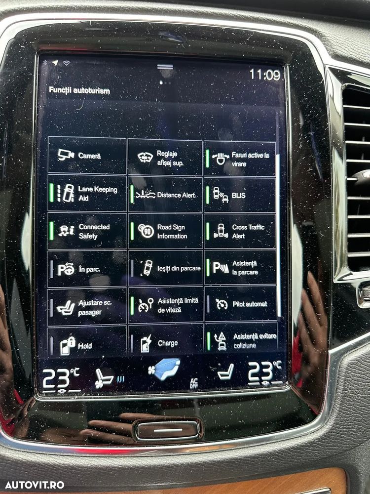 Volvo XC 90 T8 Twin Engine AWD Inscription - 17