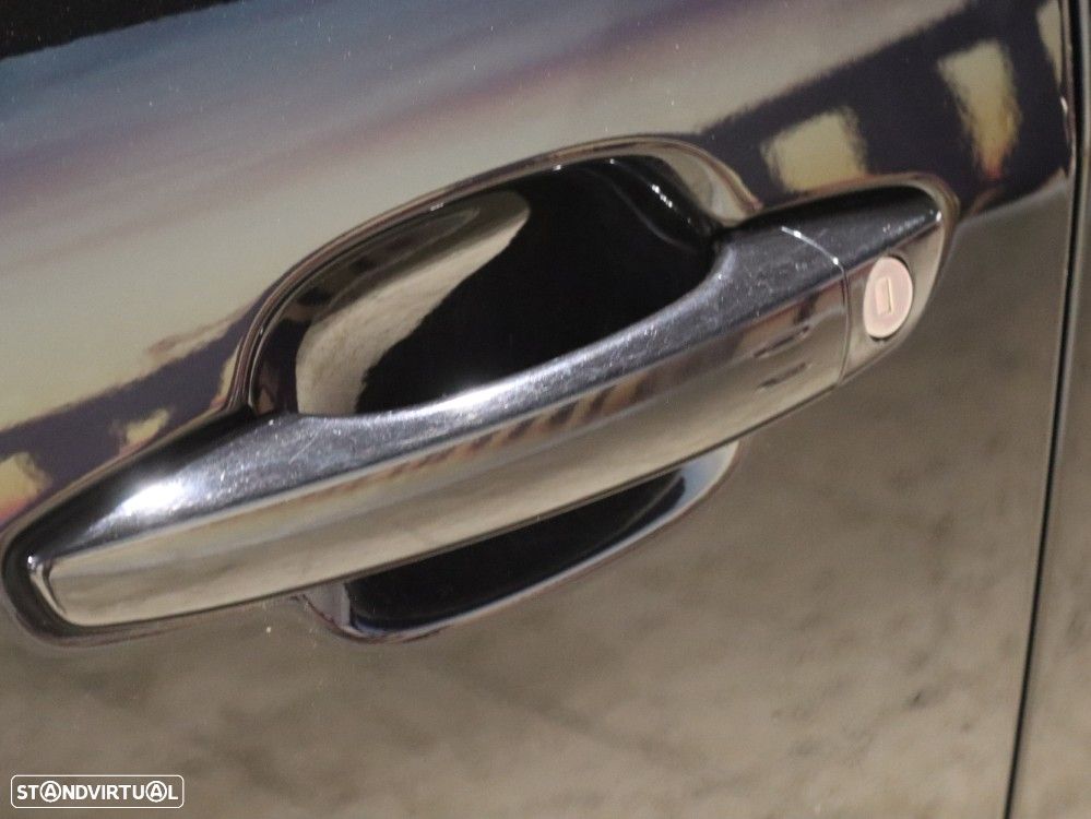 Jeep Avenger 1.2 GSE T3 Altitude - 33