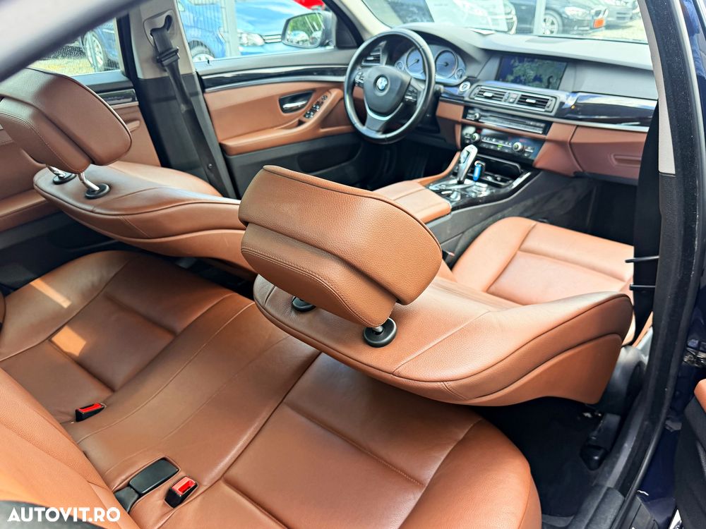 BMW Seria 5 520d Aut. - 9