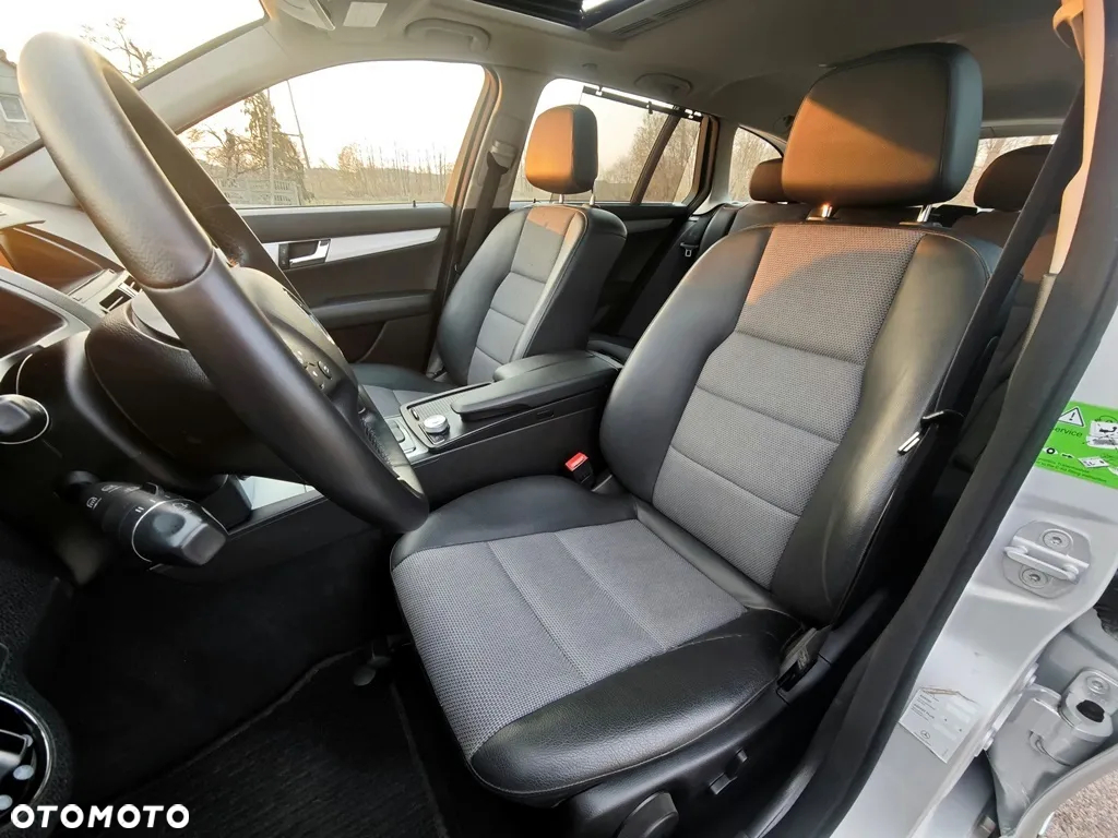 Mercedes-Benz Klasa C 180 T Kompressor Automatik Avantgarde - 28