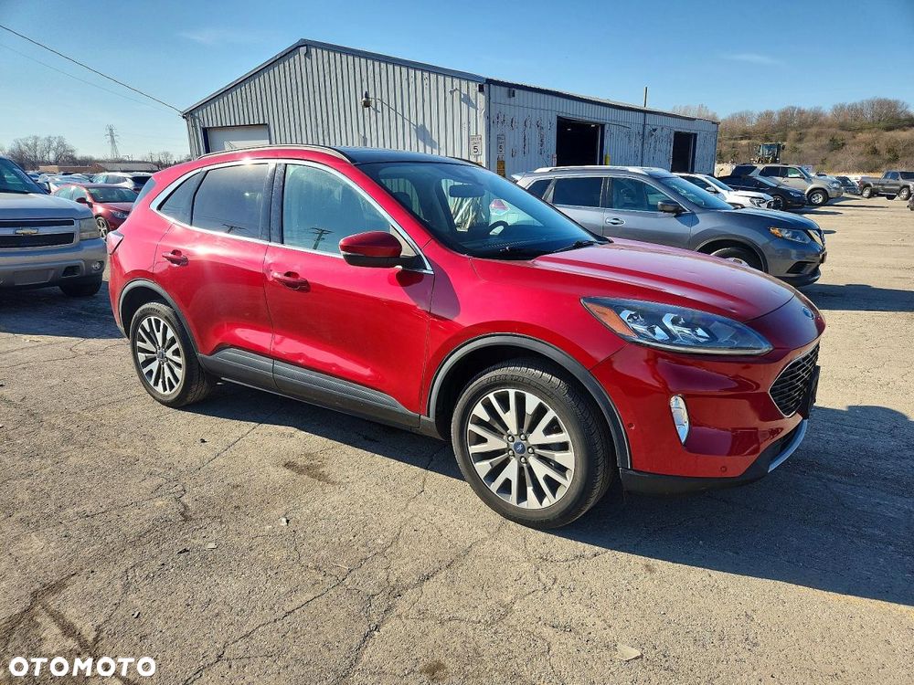 Ford Escape 2.0 EcoBoost AWD Titanium - 4