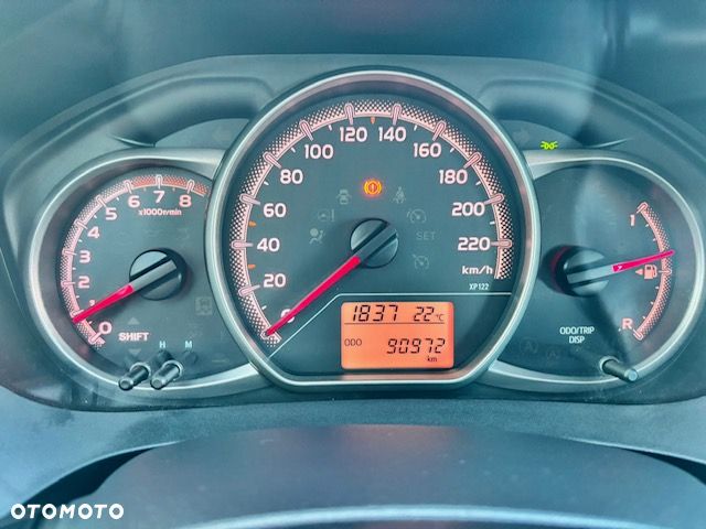 Toyota Yaris 1.33 VVT-i Edition-S - 23