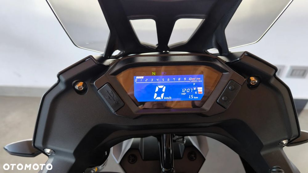 VOGE 300GY RALLY - 11