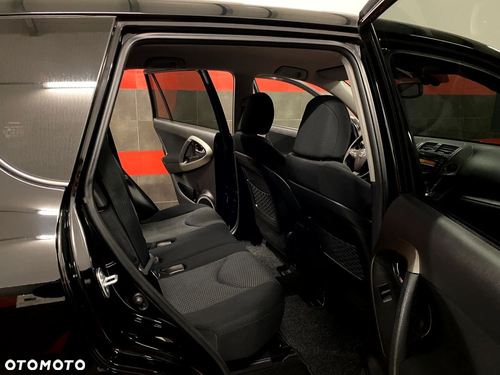 Toyota RAV4 2.0 VVT-i Sol - 22