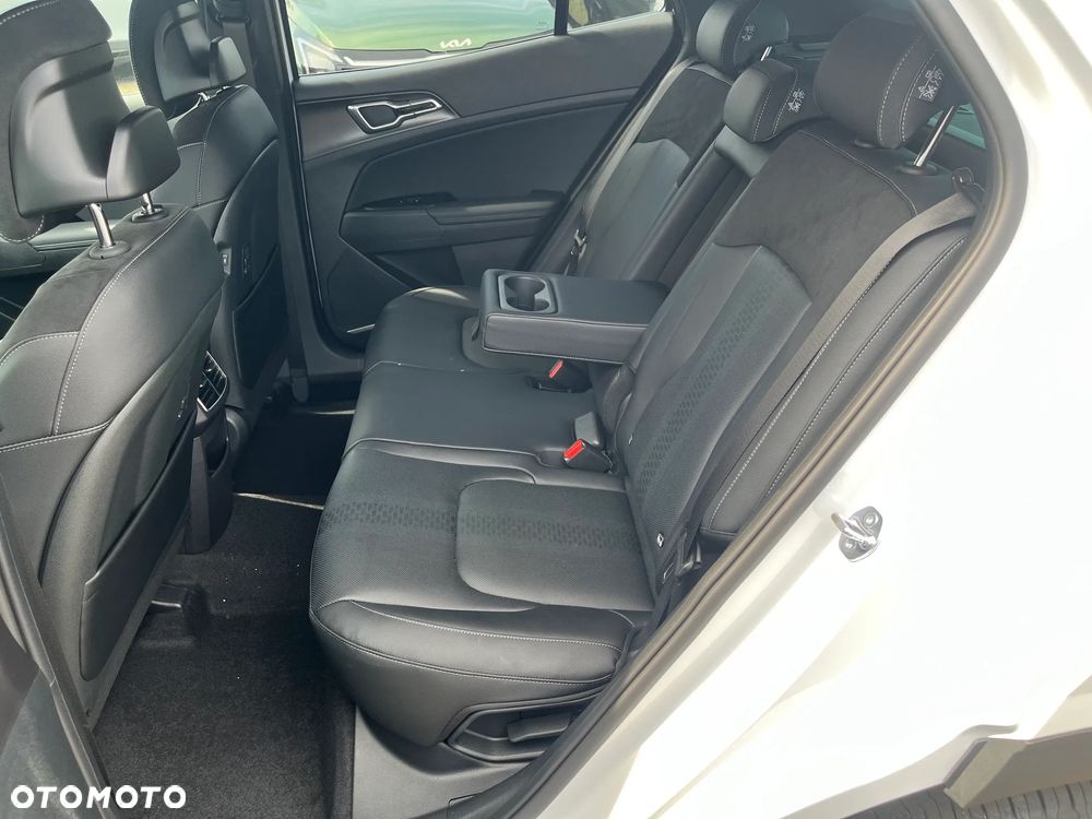 Kia Sportage 1.6 T-GDI HEV L 2WD - 36