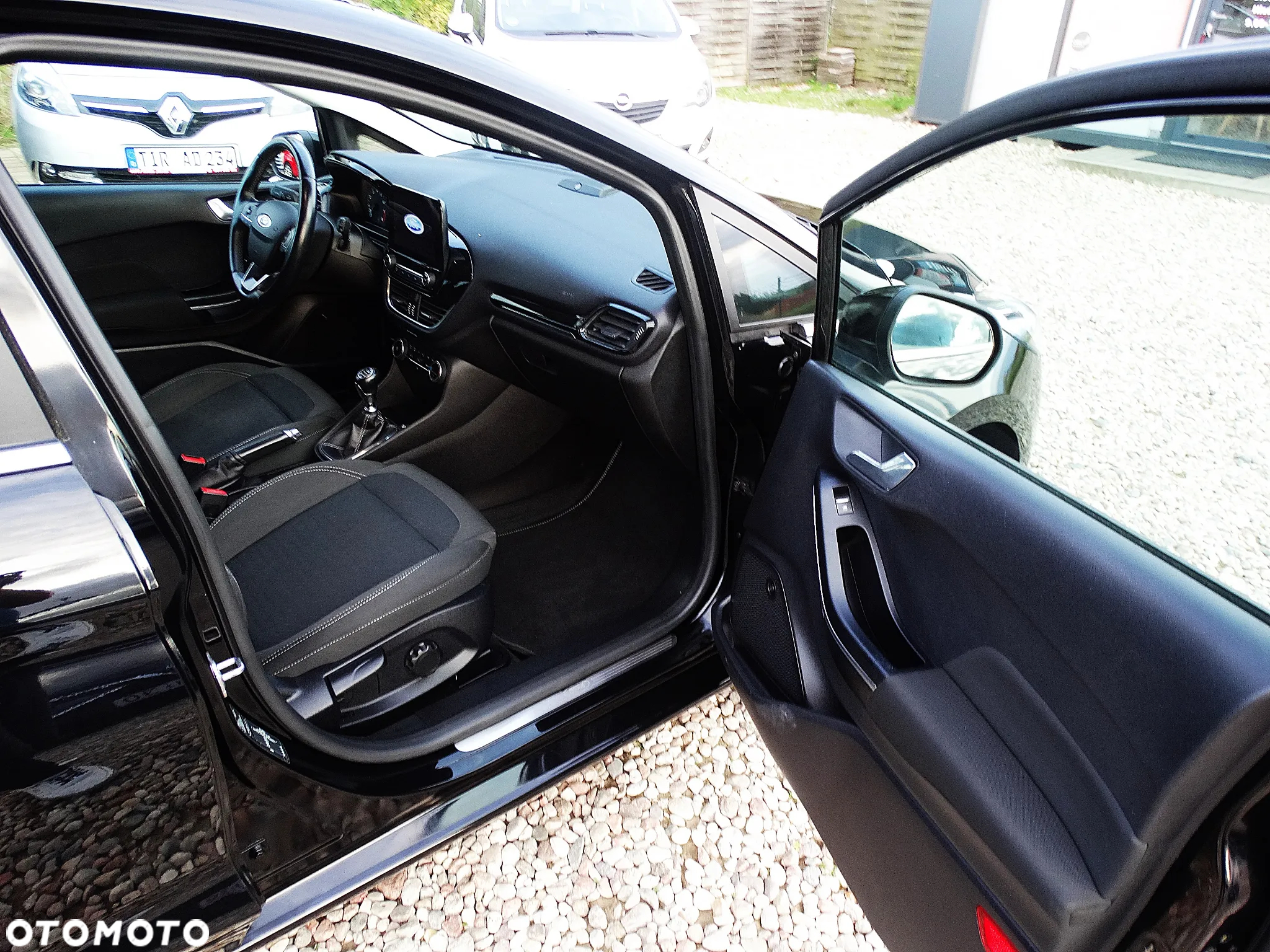 Ford Fiesta 1.0 EcoBoost Start-Stop Titanium - 26